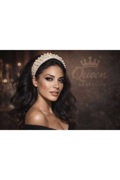 QUEEN AKSESUAR Design personalizat de lux, brodat manual, cu perle și mărgele...