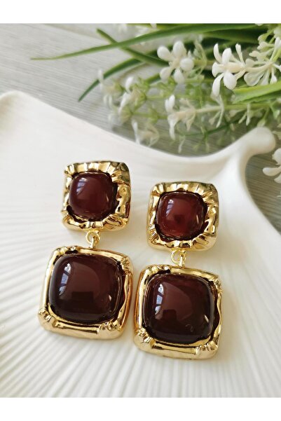 Halley Concept Red stone gold detailed dangle earrings