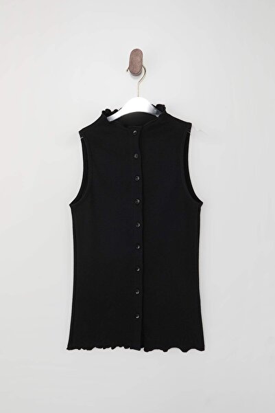 ترينديول كوليكشن أساسيات خزانة الملابس - بلوزة محبوكة سوداء مطاطية مزينة بكشك...