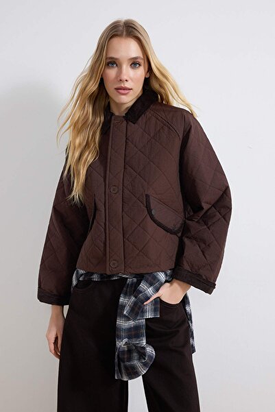 Trendyol Collection Brown Velvet Collar and Pocket Detailed Quilted Regular C...
