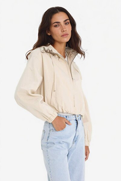 DeFacto Waterproof Regular Fit Hooded Zippered Crop Coat E8625Ax25Au