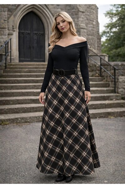 ŞIK VE MUTLU Plaid Belted Flared Skirt