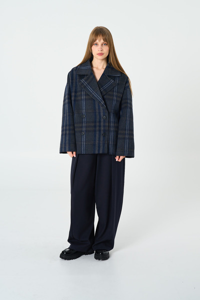 Thalure Kadın Lacivert Ekoseli Oversize Kısa Kaban