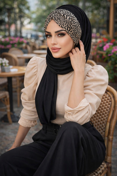 Aişe tesettür Siyah Kemik Feminen Desenli Hazır Şal