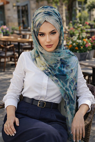 Aişe tesettür Şal pregătit în tonuri de turcoaz bleumarin