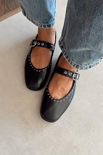 nope21shoess بابية إيموشن سوداء من الجلد الطبيعي