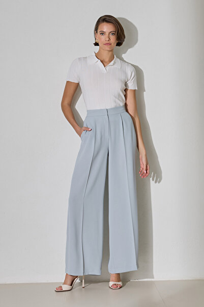 Setre Pantaloni cu croială relaxată, verde ceață, cu detaliu de buzunar