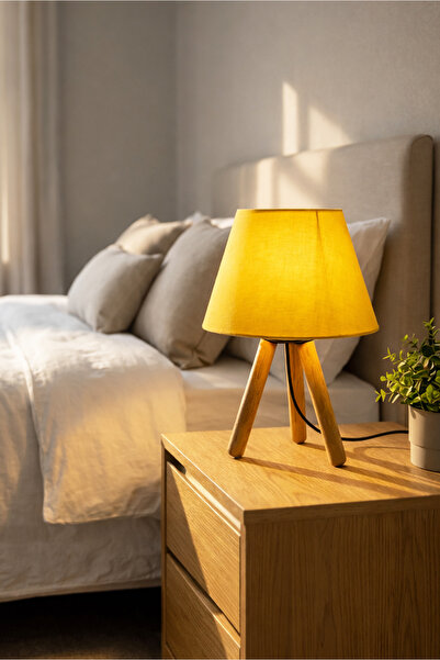 HOMİNG Ahşap 3 Ayak Abajur Hardal Sarı Kumaş