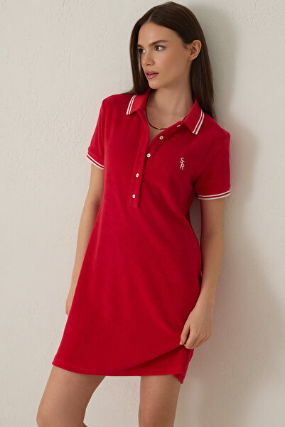 Setre Red Slim Fit Short Sleeve Mini Dress with Front Button and Collar Detai...