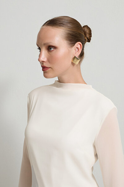 Setre Крем Цялостна рокля с удобна кройка, детайли на деколтето и полата