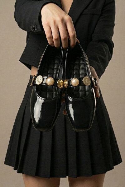 Beyond Women's Black Patent Leather Ballerinas with Money Buckle 1.5cm Byndpt03