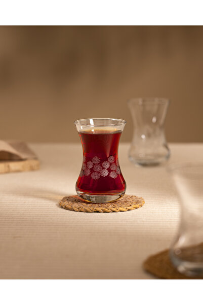 Madame Coco طقم أكواب شاي لافيم-وايت فلاورز مكون من 6 قطع