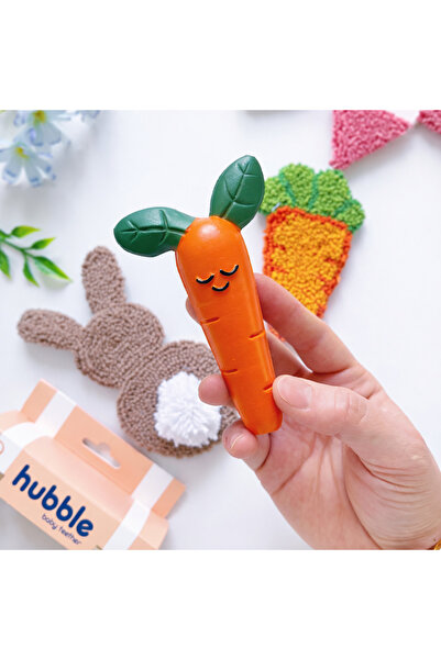 Hubble Bebek Diş Kaşıyıcı Ve Oyuncak - Havuç Şekilli Dişlik (%100 DOĞAL KAUÇUK)