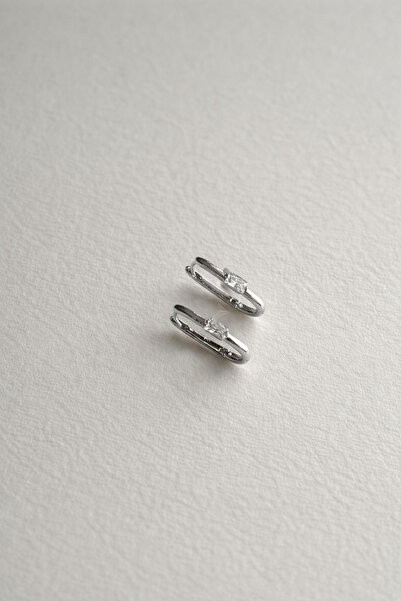 Owentis أقراط سياس الفضية الفولاذية الأنيقة ذات الحجر الواحد - لا تفقد بريقها-