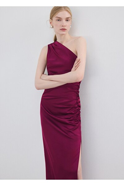 MANGO Woman Yan yırtmaçlı asimetrik saten elbise