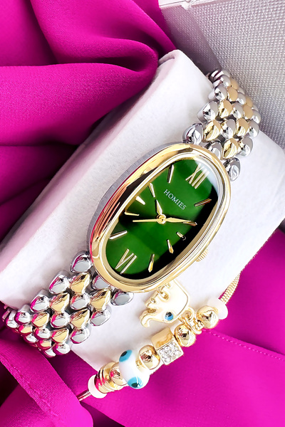 Homies ساعة يد نسائية خاصة مع علبة مقاومة للماء بلونين وسوار فولاذي HMBY2038C3