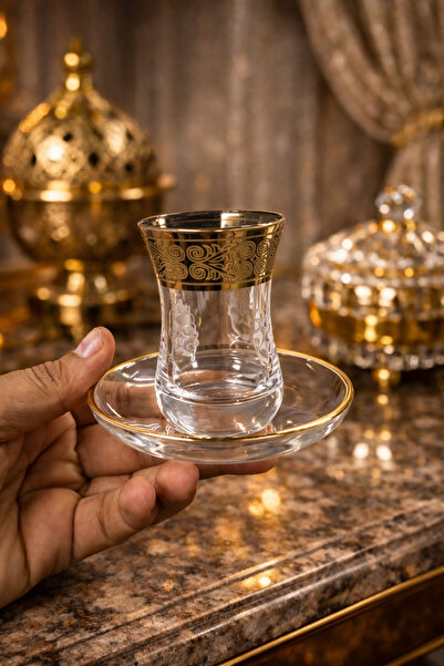 BYART طقم أكواب شاي باي آرت ١٢ قطعة (٦ أكواب و٦ صحون) - زجاج، تركي