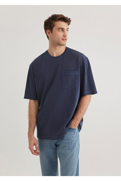 Mavi Cep Detaylı Lacivert Tişört Loose Fit / Bol Rahat Kesim 0612502-82183
