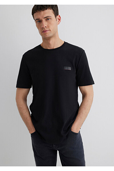 Mavi Schwarz bedrucktes schwarzes T-Shirt Slim Fit / Slim Fit 0611401-900