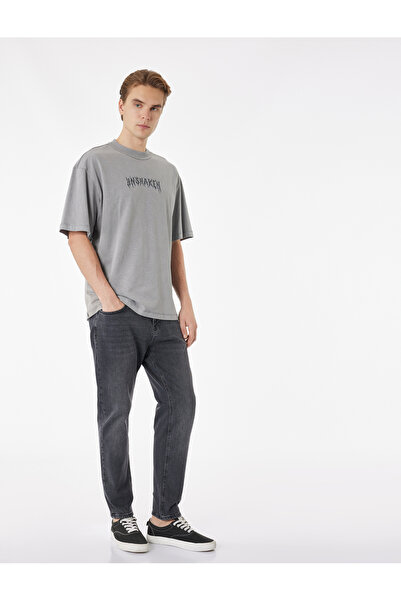 Koton Памучна късоръкава, подходяща за пране, с голям деколте и принт