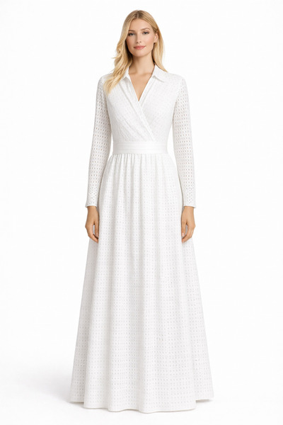 MERT ERKAN فستان طويل أنيق من الدانتيل باللون الأبيض مع إغلاق مزدوج الصدر وحزام