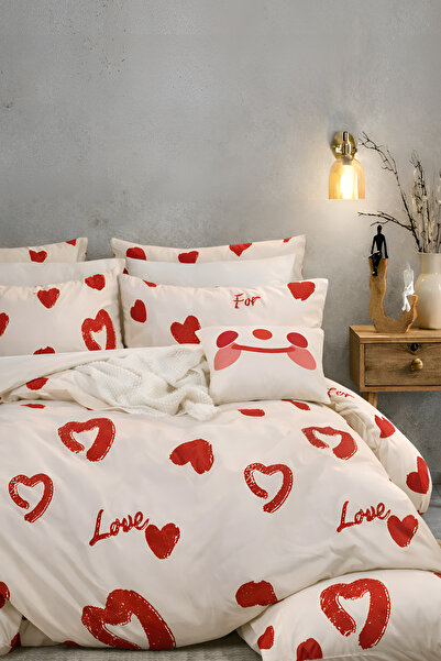 İQON Lastikli Çarşaflı Nevresim Takımı Çift Kişilik Amore Kımızı