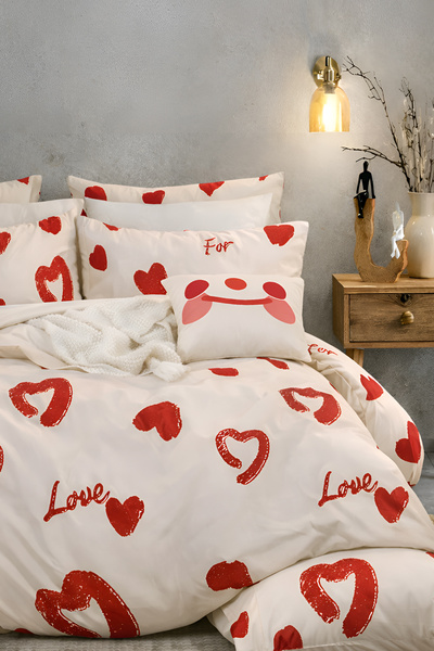 İQON Lastikli Çarşaflı Nevresim Takımı Tek Kişilik Amore Kırmızı