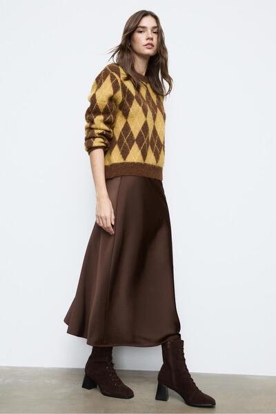 Stradivarius Satin midi skirt