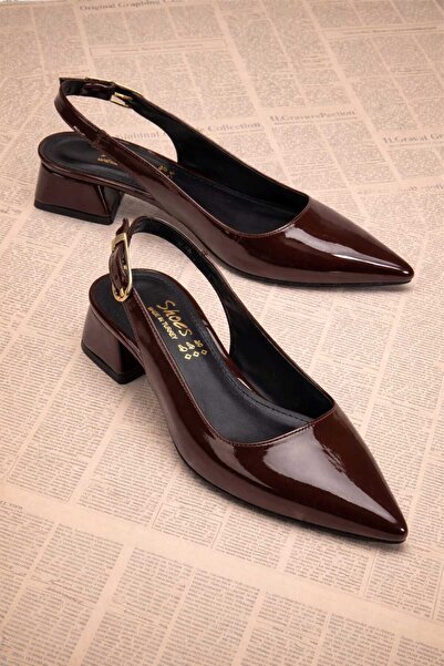 AYENDE MODA Pantofi cu toc mic cu bandă din piele lacuită Bitter Brown de sez...