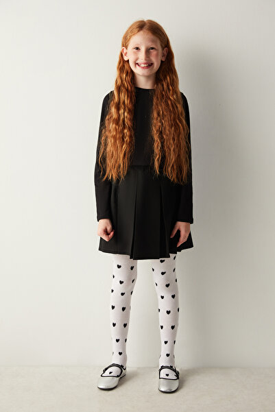 Penti Kız Çocuk Pretty Mini Siyah Kalp Desenli Bej Külotlu Çorap