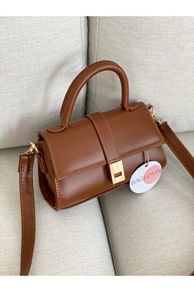 BAGLOVİS حقيبة كتف نسائية بتفاصيل ميلا ميكناطيس