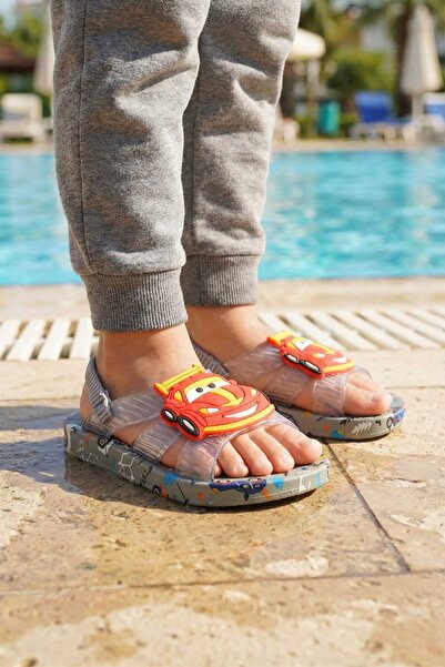 GEZER صنادل شاطئ كاجوال للأطفال الصغار مناسبة للأرضيات المبللة المرنة