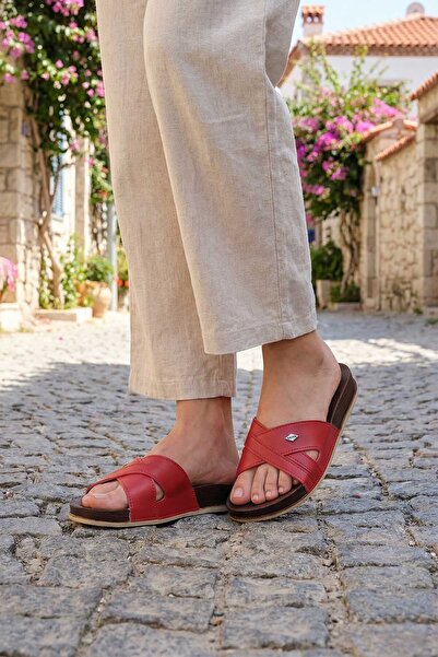 GEZER Women's Summer Faux Leather Comfortable Sole Daily Slippers