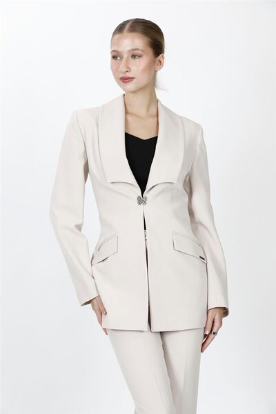 ÖNDER ÖZSOY جاكيت نسائي طويل عصري من أمريكان ياكا - بيج