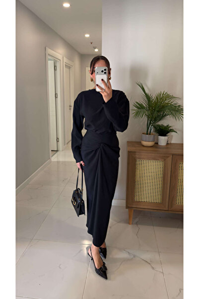 BİRCANÇİL Set fustă și bluză cu detalii răsucite Pucca negru