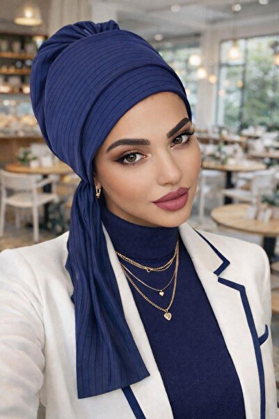 Aişe tesettür Căciulă cu dungi bleumarin