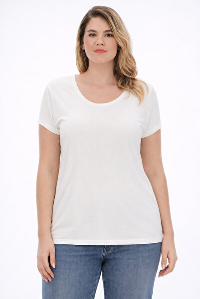 Şans Women's Plus Size Bone, Crew Neck Basic Blouse 65N39391