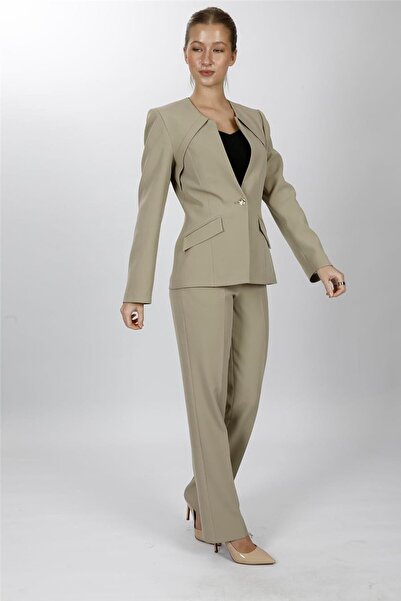 ÖNDER ÖZSOY Zero Collar Single Button Sport Coat & Pockets Pipe Leg Pants Wom...