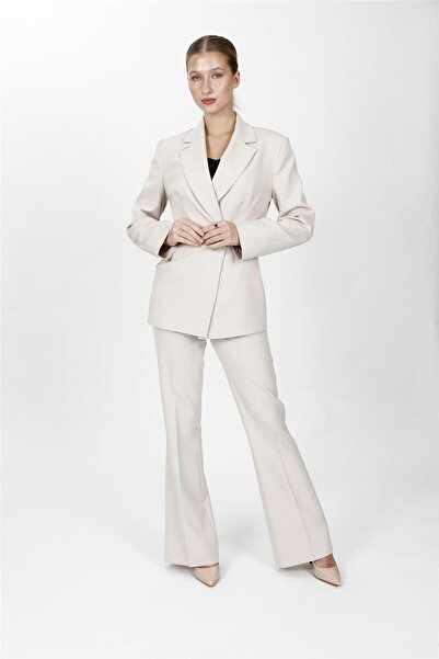 ÖNDER ÖZSOY Pleated Double-Breasted Single-Button Jacket & Pocketed Spanish-C...