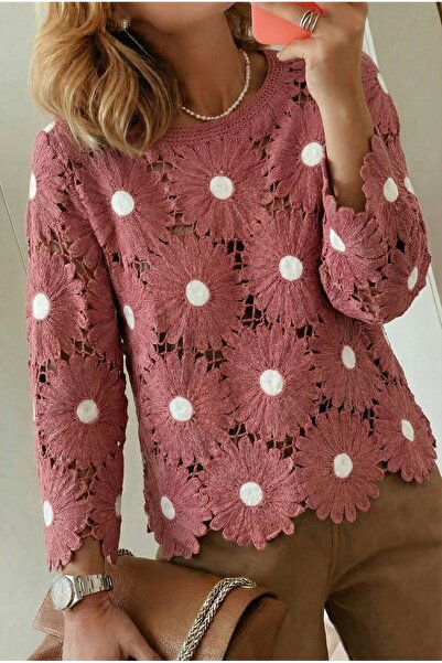 FEMELLE Dusty Rose Crochet Blouse with Daisy Motif Standard Size