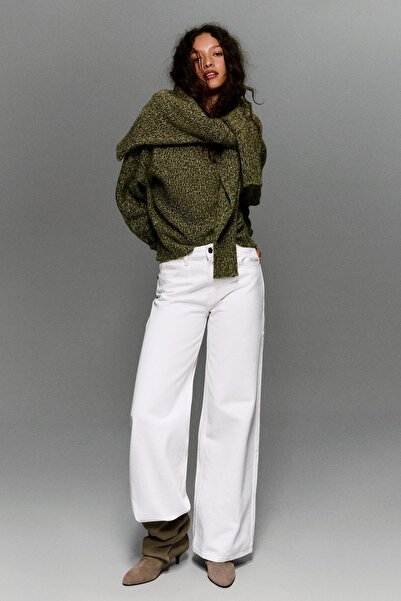 Bershka Orta bel geniş paça jean