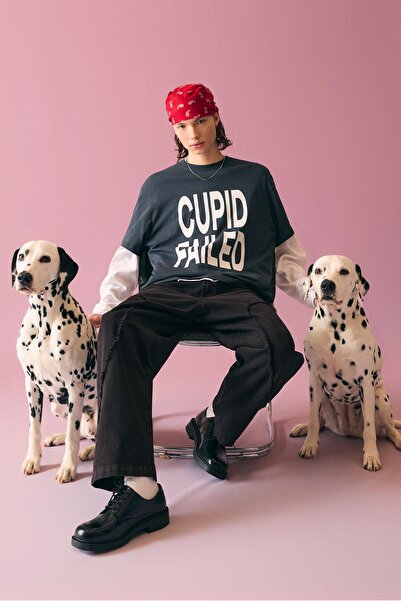 Bershka İşlemeli super baggy fit pantolon