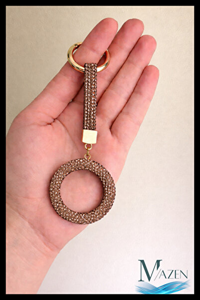 MAZEN سلسلة مفاتيح دائرية مرصعة بحرف O |   تفاصيل كريستالية |   حقيبة وإكسسوا...