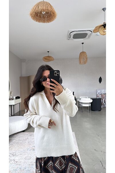 Buket Teke Ecru Collared Oversize Soft Sweater