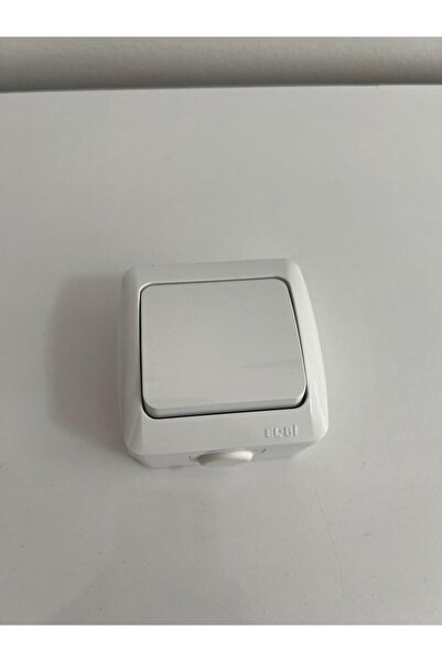 GENELEC ELBİ SIVA ÜSTÜ TEKLİ ANAHTAR BEYAZ