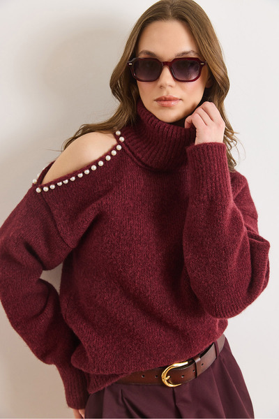 Olalook Women's Burgundy Turtleneck Shoulder Pearl Detailed Knitwear Sweater ...