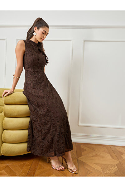 Styli Women Brown Textured Sleeveless Maxi Dress