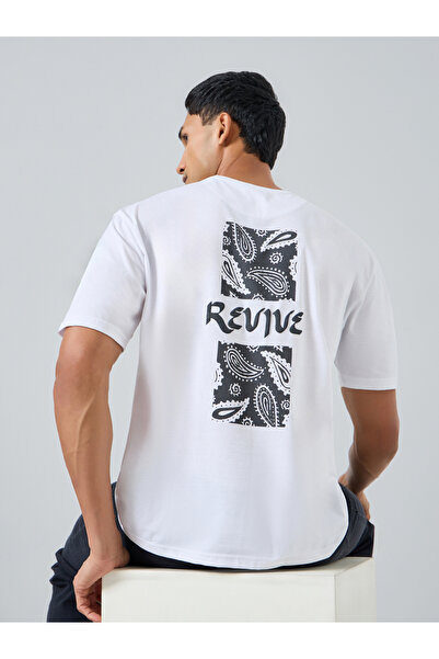Styli Men Oversized Paisley Text Back Print T-Shirt