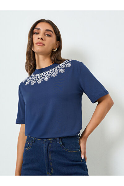 Styli Women Blue Floral Embroidered T-Shirt