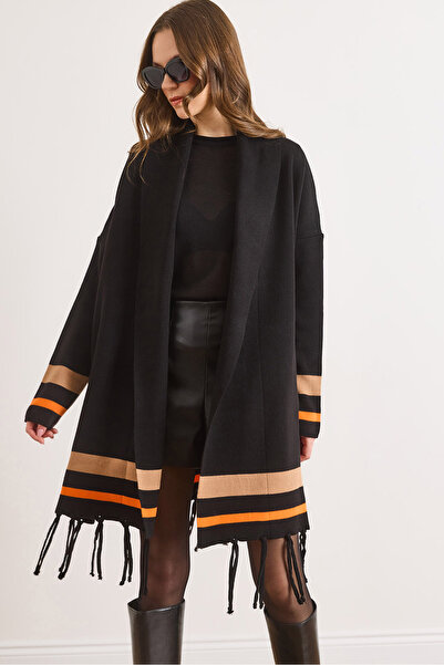 Olalook Women's Black Camel Tasseled Poncho Cardigan Hrk-19000338